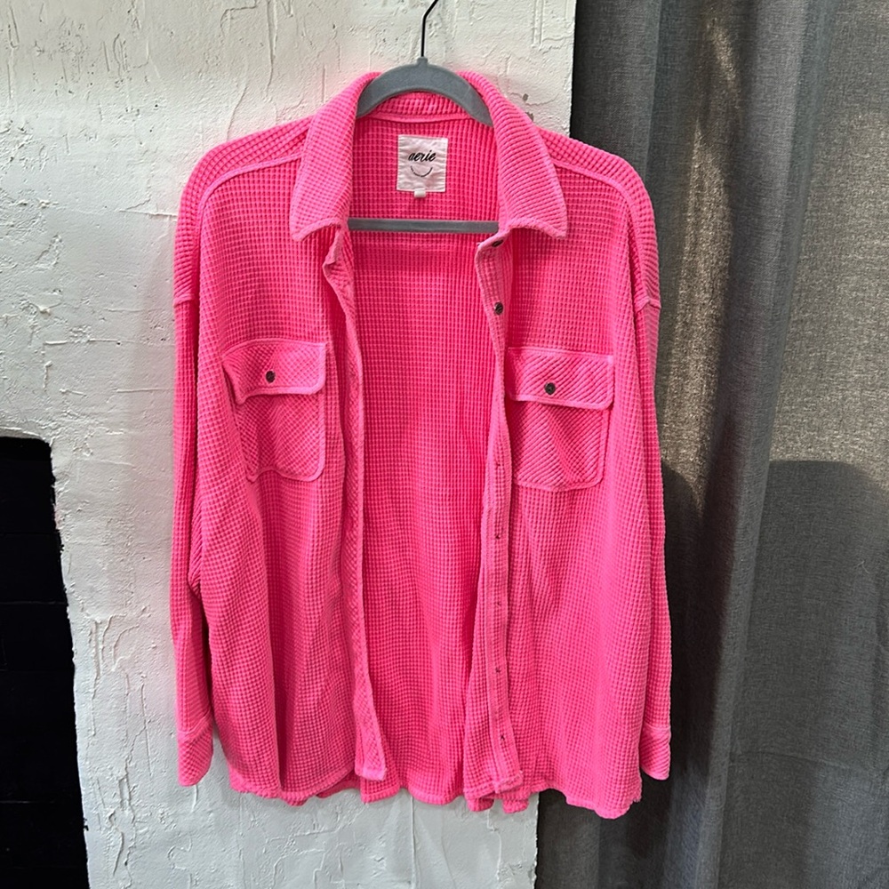 Aerie size Medium Waffle Button Up Shirt Pink